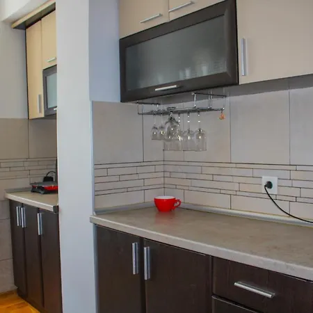Modern Lux 3bedroom Appartement *